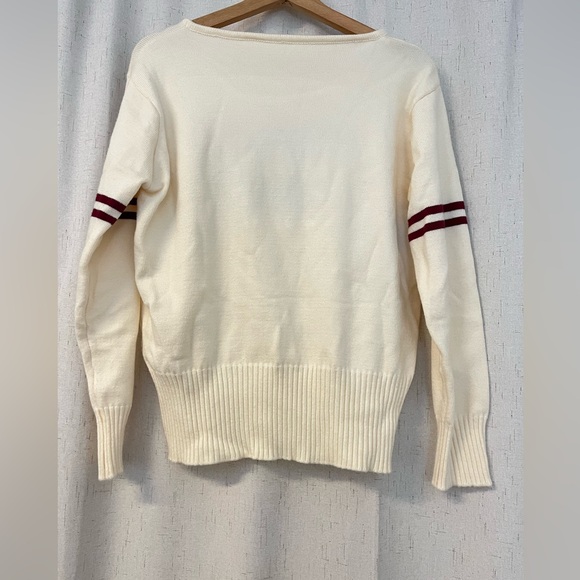 Taylor Swift Sweater Size not Mentioned But Feels like Medium - Picture 7 of 8